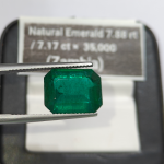 Natural_Emerald_Emerald_Cut_7.17C_Green_transparent_Zambia (2)